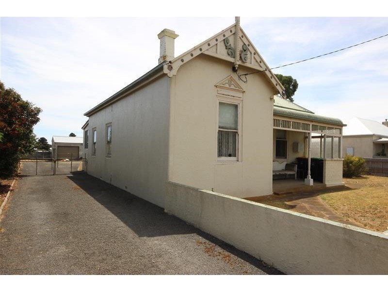 141 High Street, Koroit VIC 3282