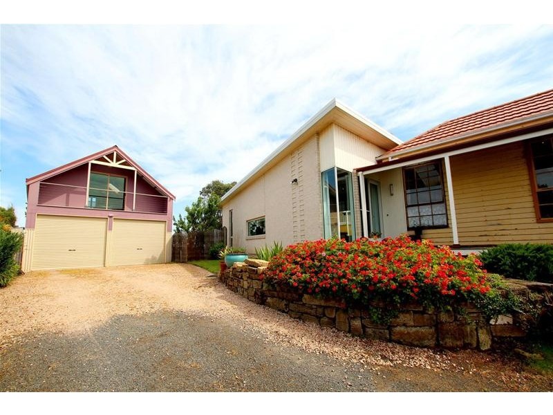 23 Mackay Crescent, Warrnambool VIC 3280