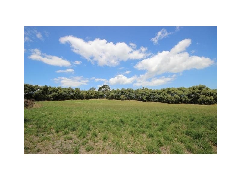 2/151 Esterly Ridge Road, Cudgee VIC 3265