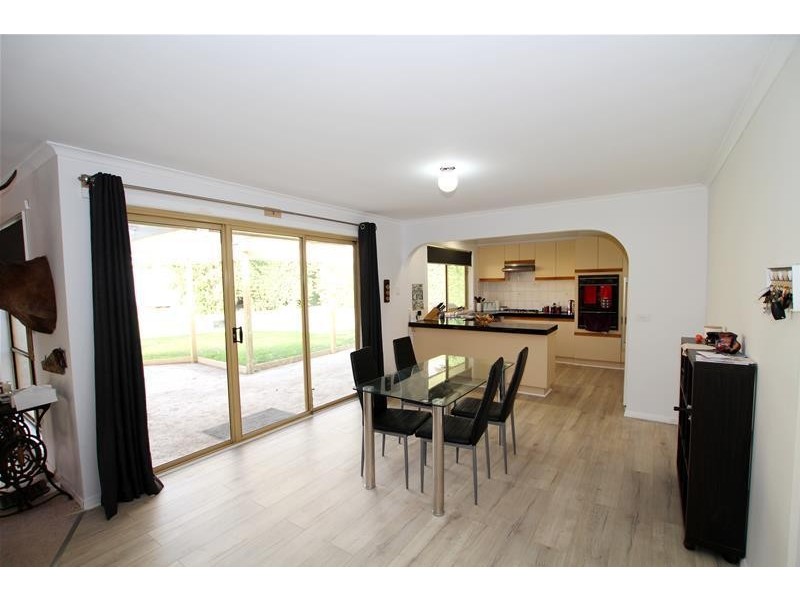 16 Kimberly Road, Warrnambool VIC 3280