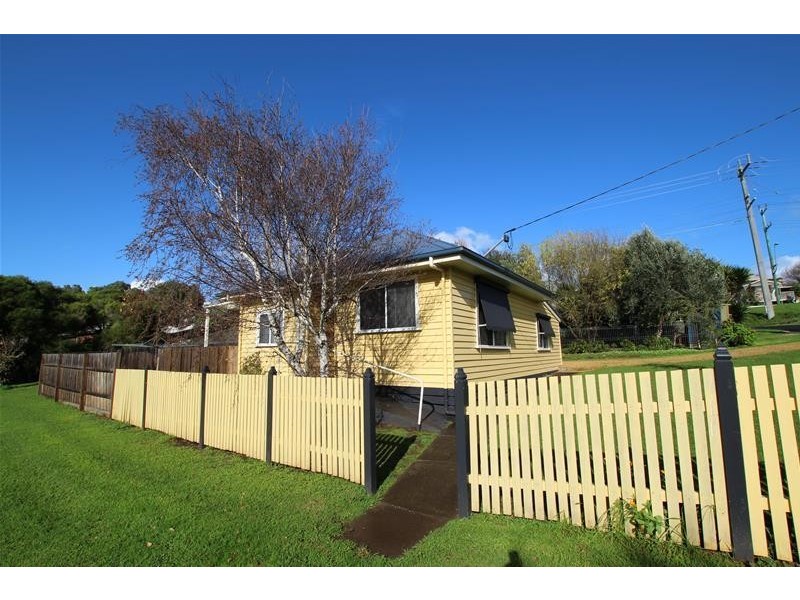 4 Mortlake Road, Warrnambool VIC 3280