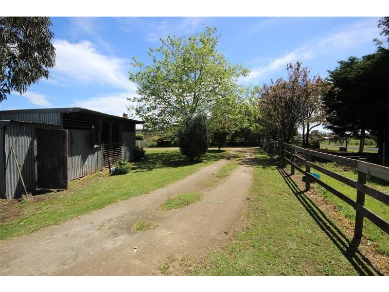 30 Shady Lane, Mailors Flat VIC 3275