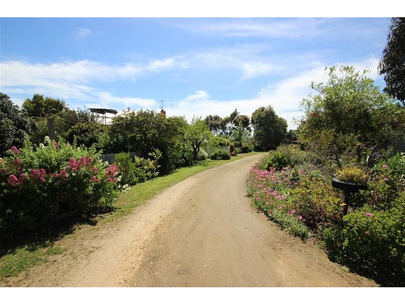 30 Shady Lane, Mailors Flat VIC 3275