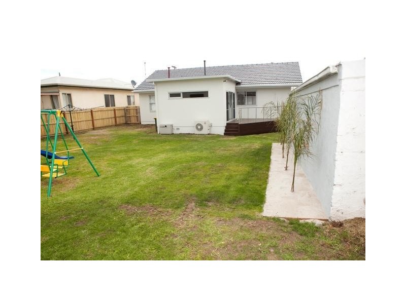 6 Bates Road, Warrnambool VIC 3280