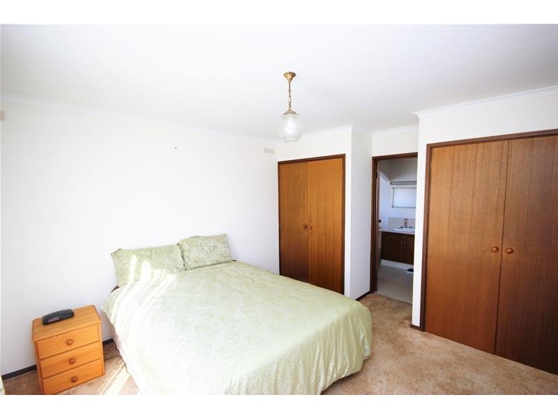 2/14 Panorama Avenue, Warrnambool VIC 3280