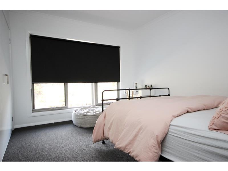 4 The Hill Court, Woodford VIC 3281