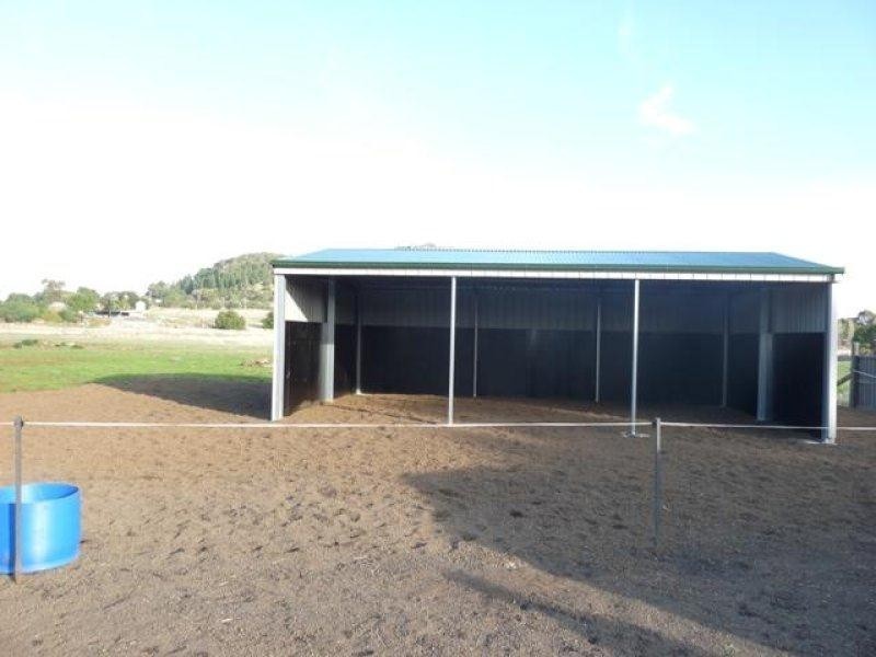 31 Lewis Street, Penshurst VIC 3289