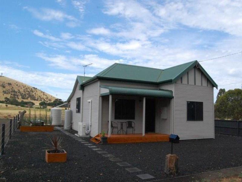 31 Lewis Street, Penshurst VIC 3289