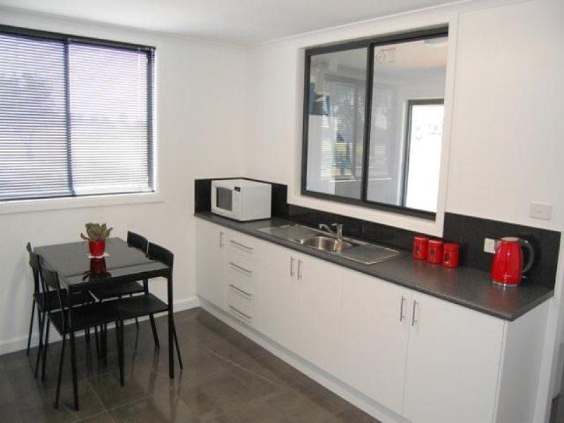 31 Lewis Street, Penshurst VIC 3289