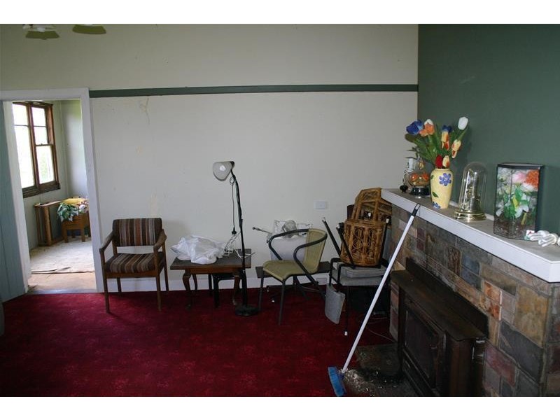 11 Heckfield Street, Macarthur VIC 3286