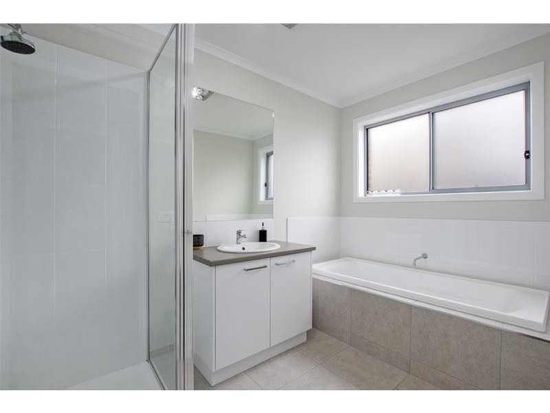 5 McGinness Way, Warrnambool VIC 3280