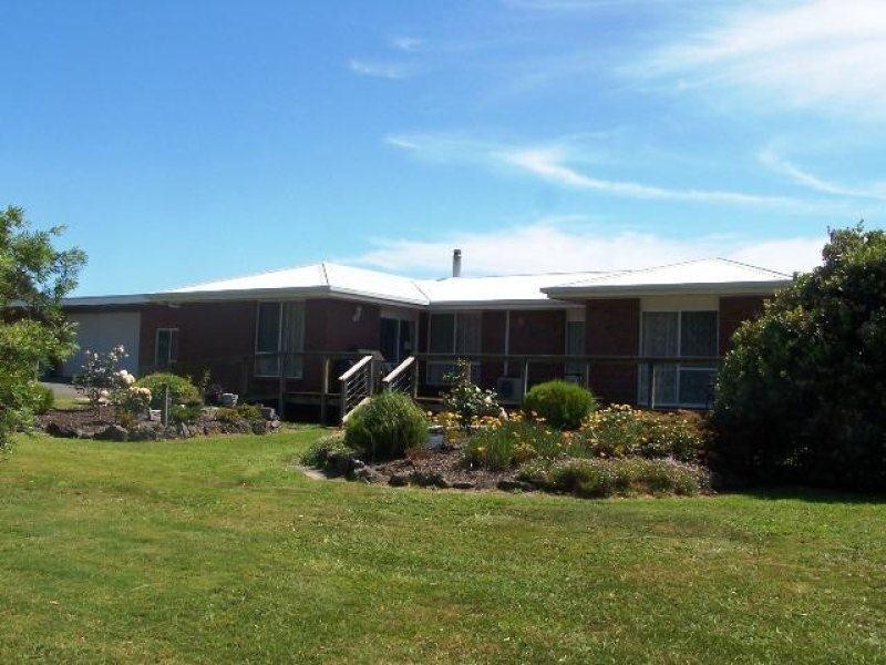 17 Digneys Bridge Road, Timboon VIC 3268