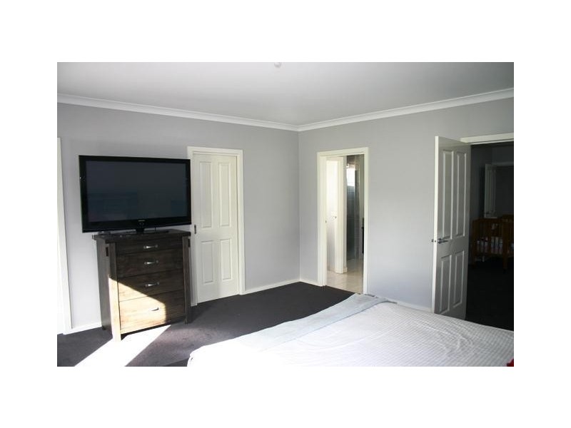 8 The Parade, Terang VIC 3264