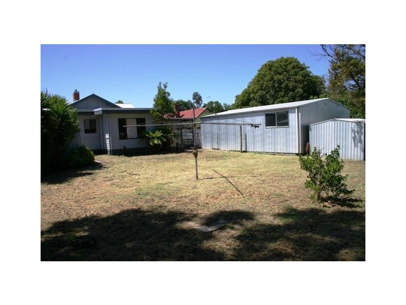 69 Scott Street, Mortlake VIC 3272
