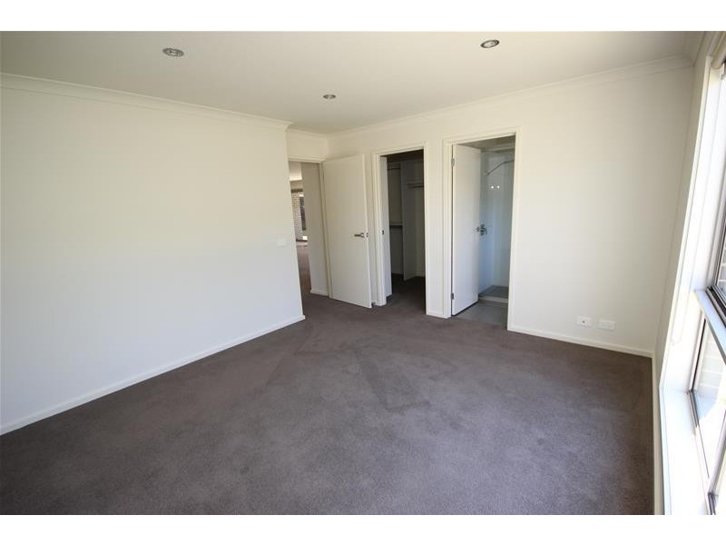 26 Dennington Rise, Warrnambool VIC 3280