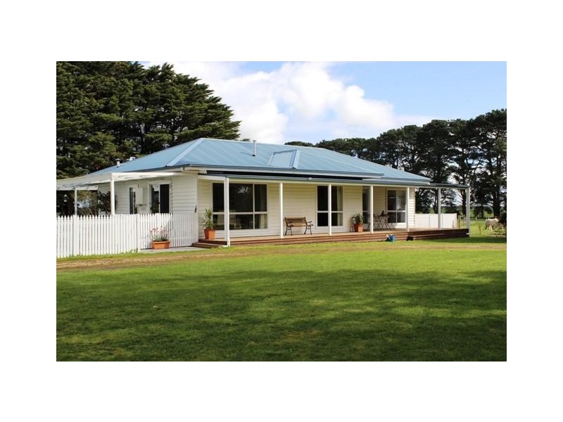 82 Baxters Road, Garvoc VIC 3265