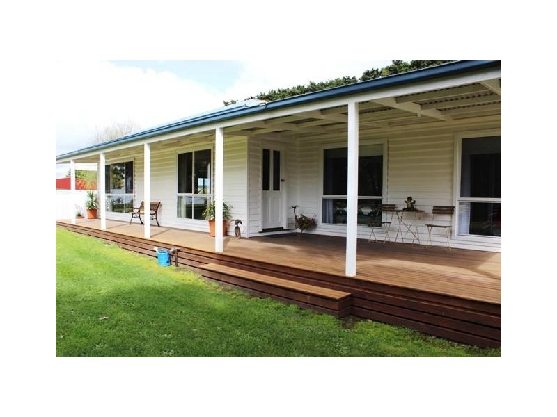 82 Baxters Road, Garvoc VIC 3265