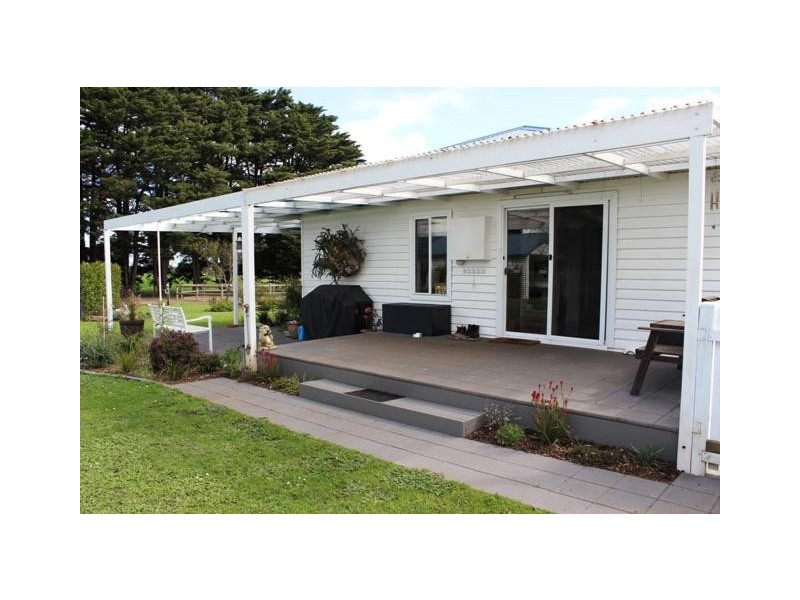 82 Baxters Road, Garvoc VIC 3265
