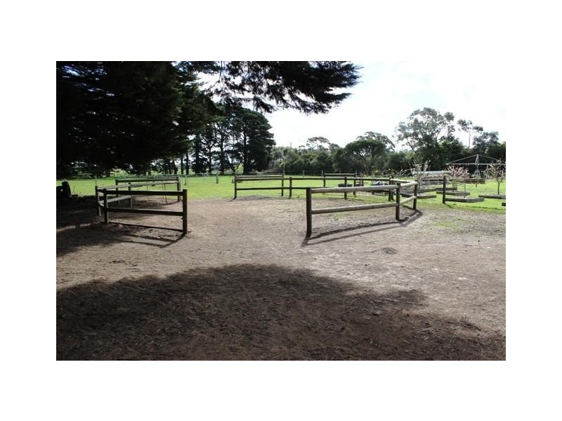 82 Baxters Road, Garvoc VIC 3265