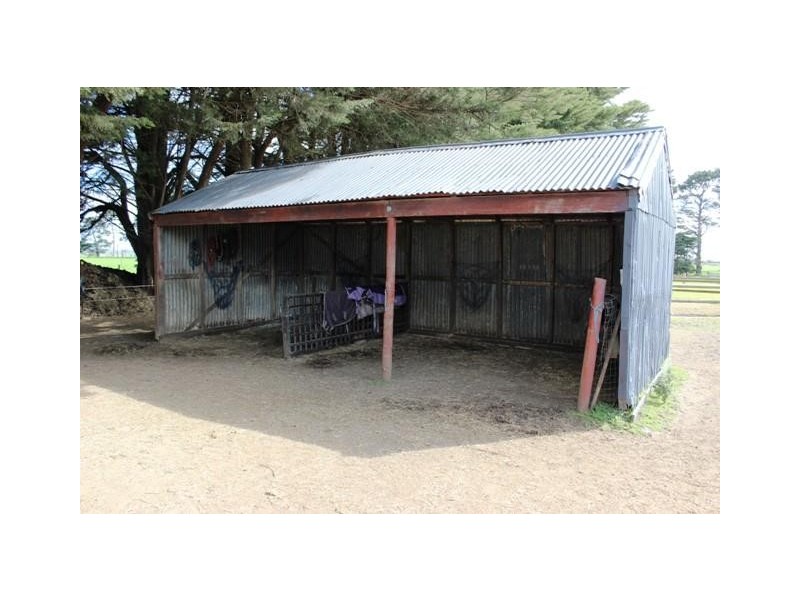 82 Baxters Road, Garvoc VIC 3265