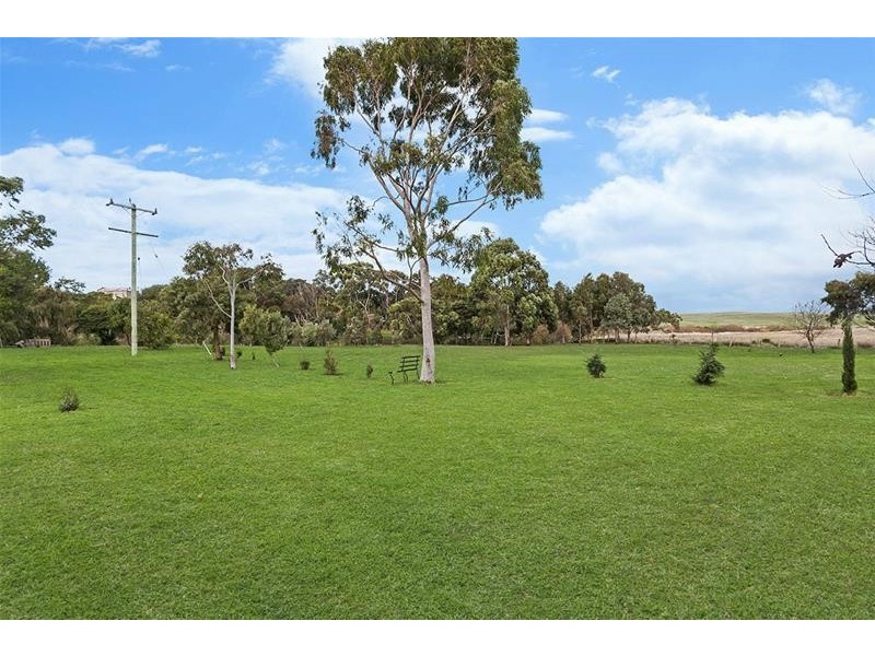 233 Bridge Road, Woodford VIC 3281