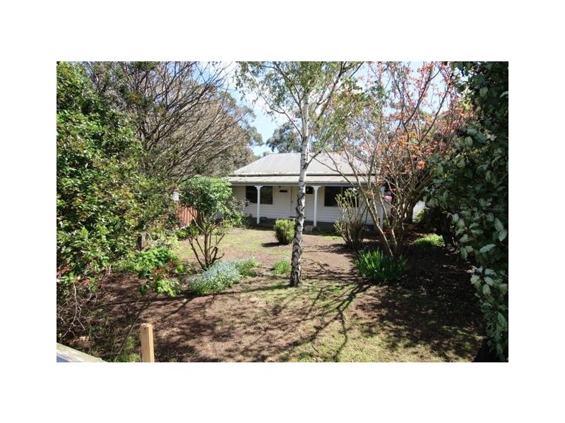 127 High Street, Koroit VIC 3282