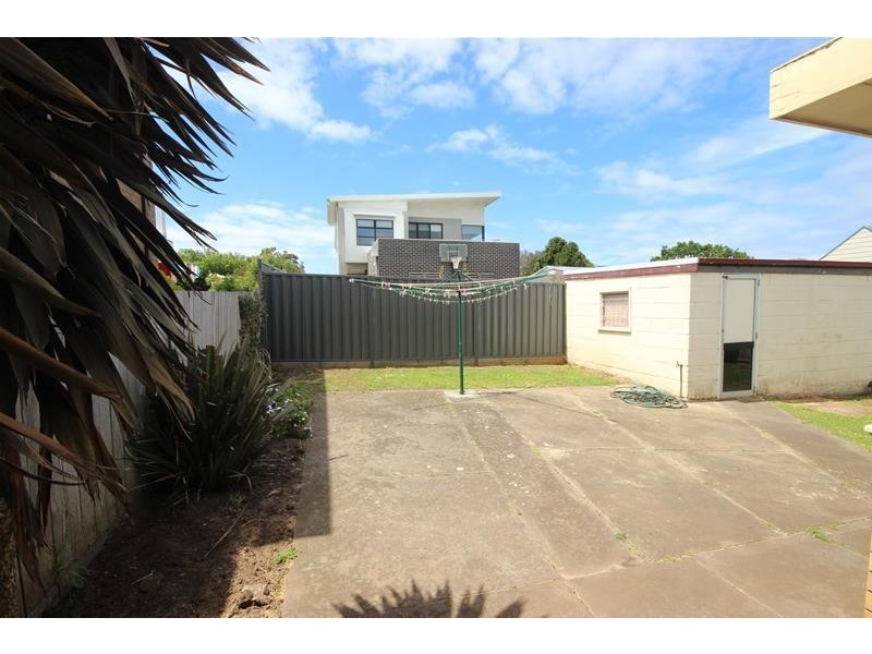 100 Foster Street, Warrnambool VIC 3280