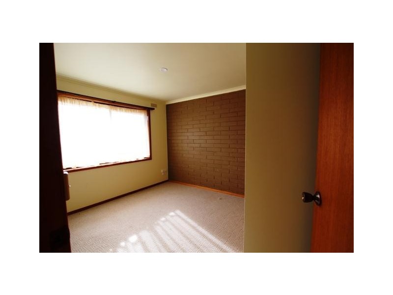 2/1 Kingfisher Grove, Warrnambool VIC 3280