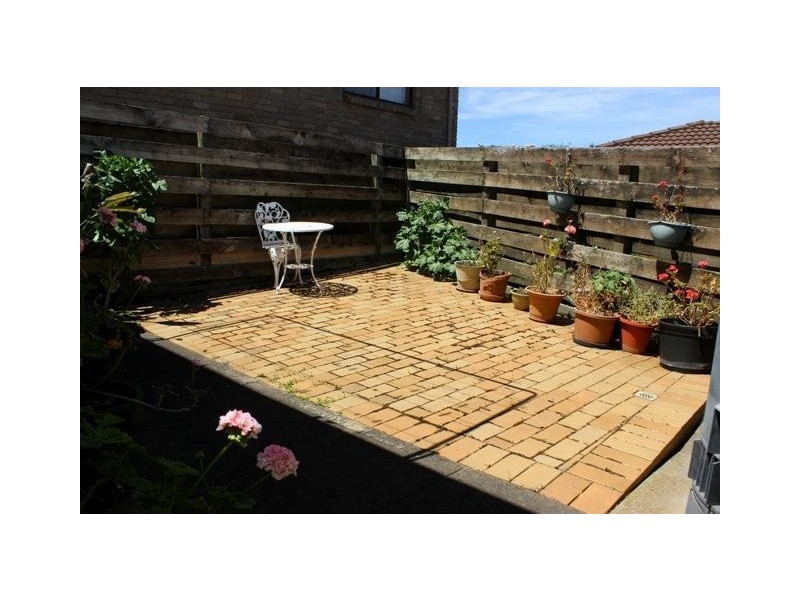 2 Panorama Avenue, Warrnambool VIC 3280