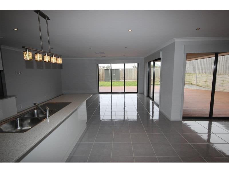 10 Ashlee Drive, Warrnambool VIC 3280