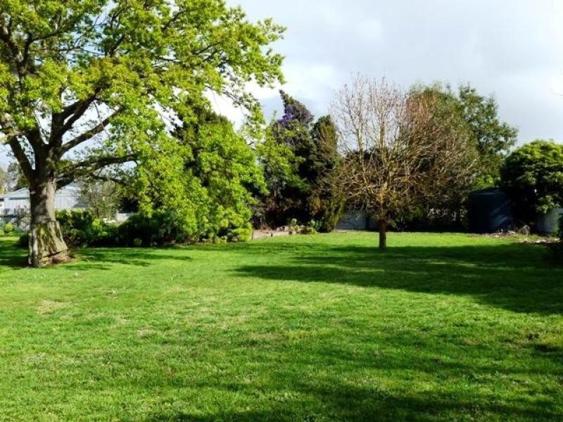 15 Townsend Street, Mortlake VIC 3272