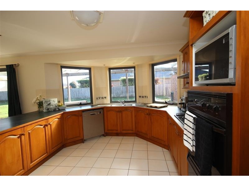 11 Pencoed Road, Warrnambool VIC 3280