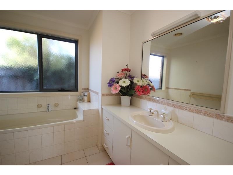 11 Pencoed Road, Warrnambool VIC 3280