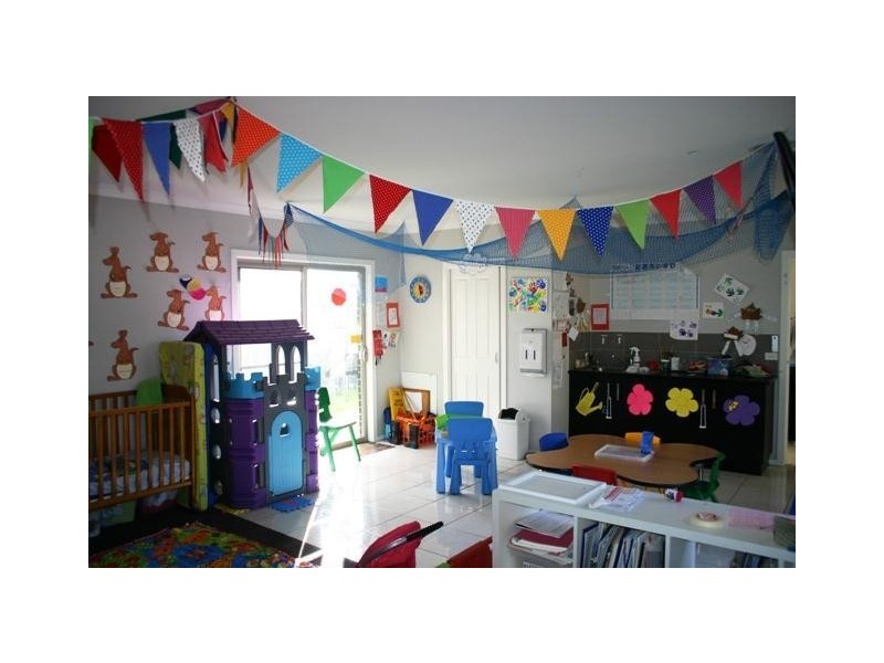 8 The Parade, Terang VIC 3264