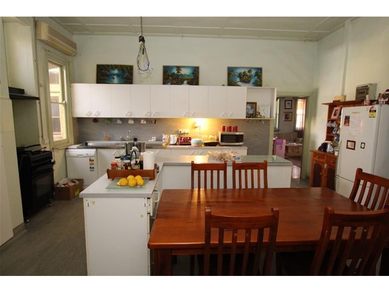 45 Curdie  Street, Cobden VIC 3266