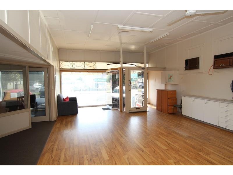 45 Curdie  Street, Cobden VIC 3266