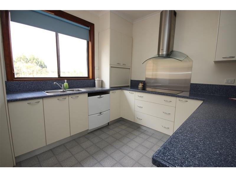 71 Darlington – Camperdown Road, Camperdown VIC 3260