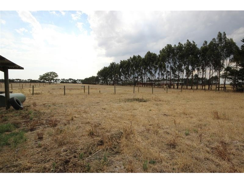 71 Darlington – Camperdown Road, Camperdown VIC 3260