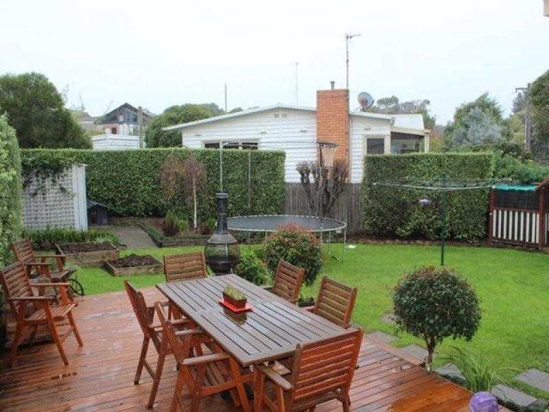 27 Belmore Road, Warrnambool VIC 3280