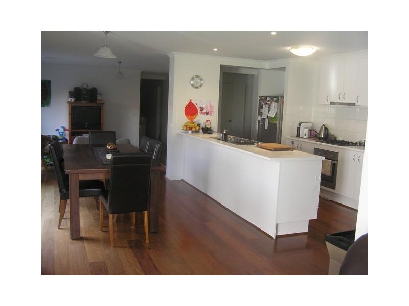 13 Huntingfield Drive, Warrnambool VIC 3280