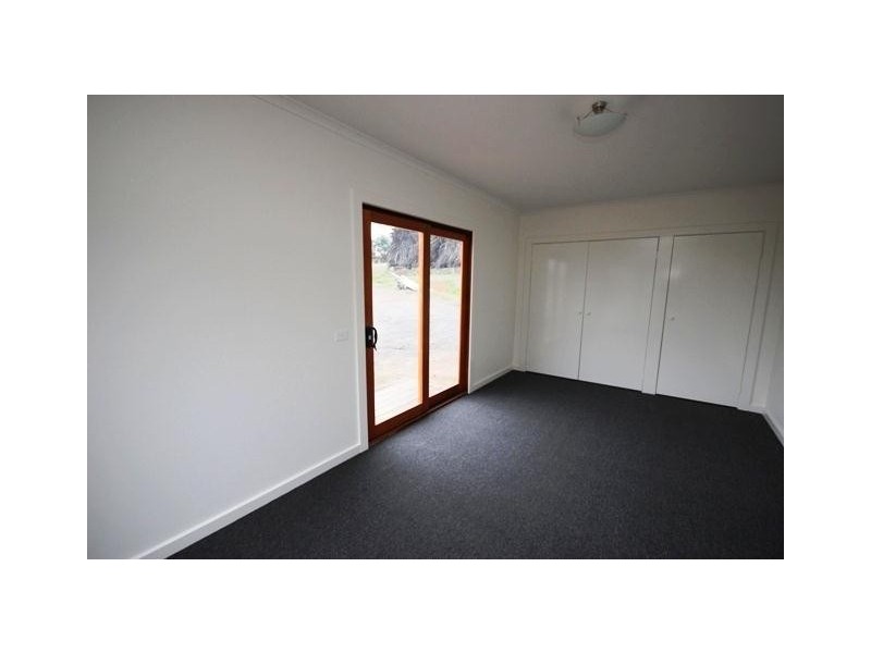 125 Plummers Hill Road, Woodford VIC 3281