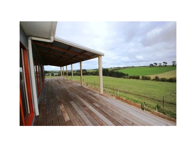 125 Plummers Hill Road, Woodford VIC 3281