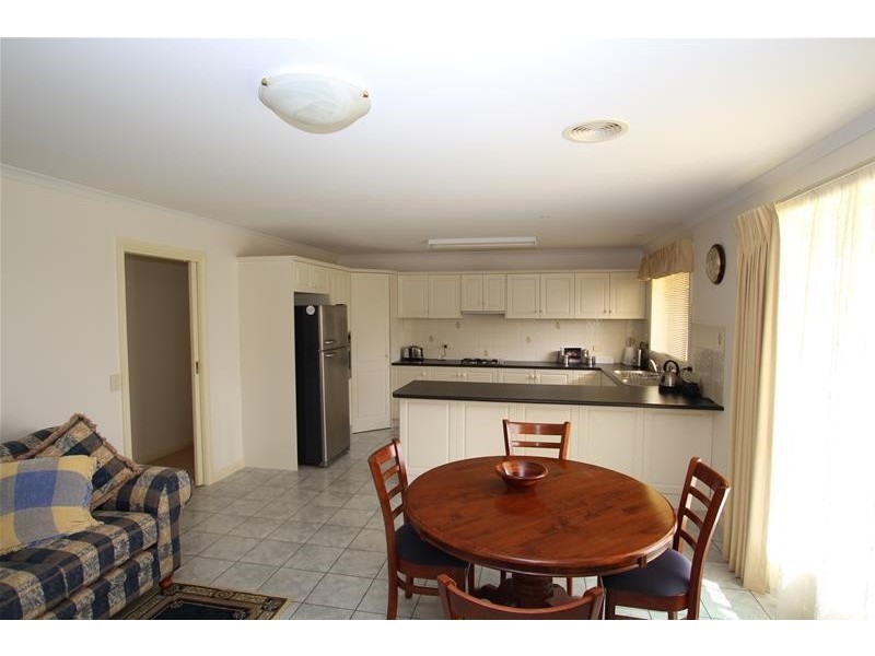 10 Pappas Drive, Warrnambool VIC 3280