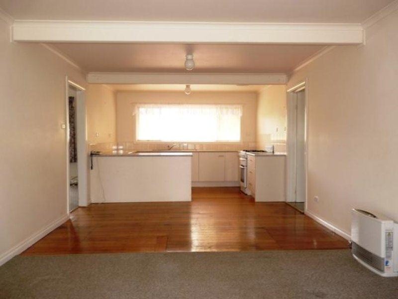 27 Ritchie Street, Caramut VIC 3274