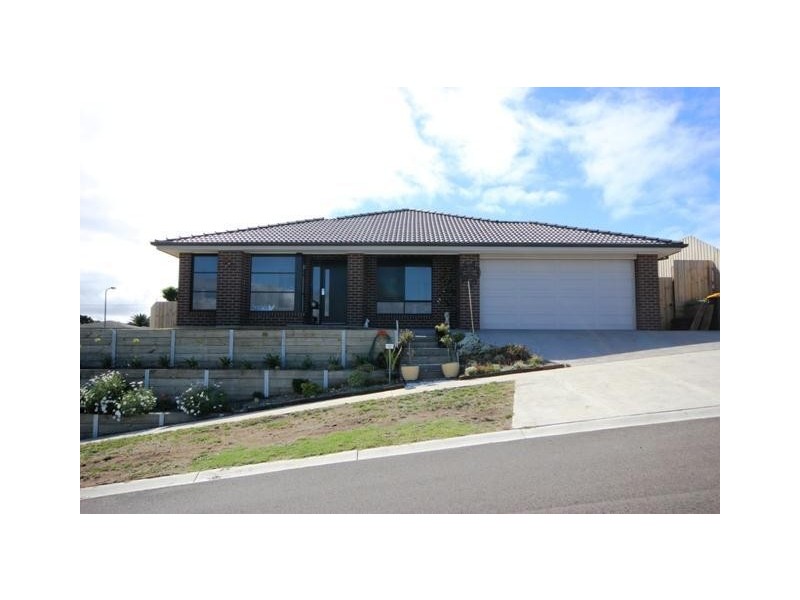 22 Deverell Way, Warrnambool VIC 3280