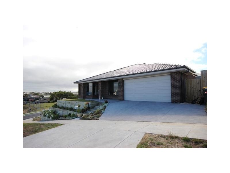 22 Deverell Way, Warrnambool VIC 3280