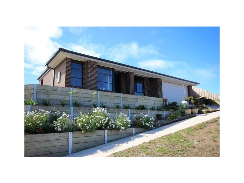 22 Deverell Way, Warrnambool VIC 3280