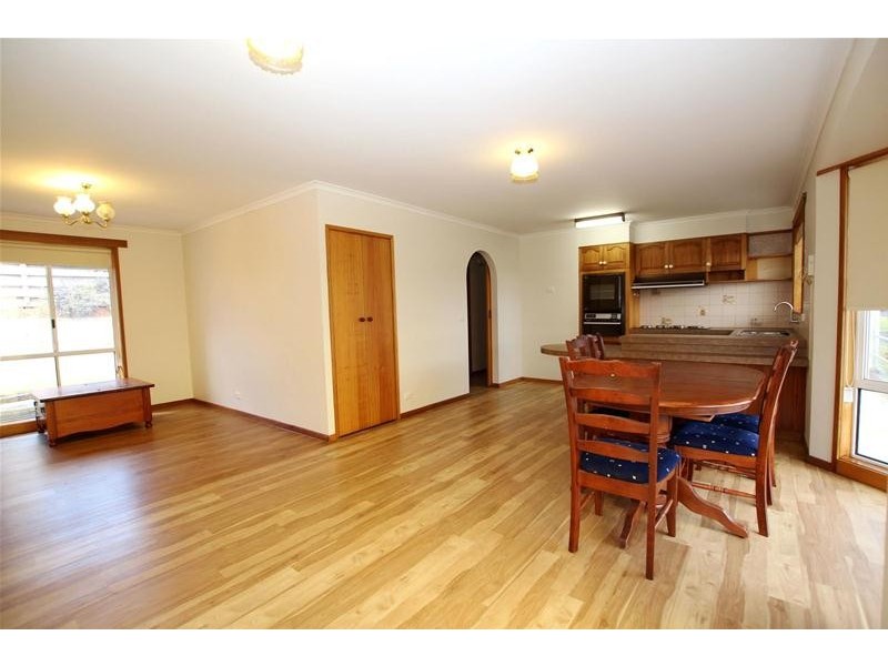 17 Fitzroy Road, Warrnambool VIC 3280