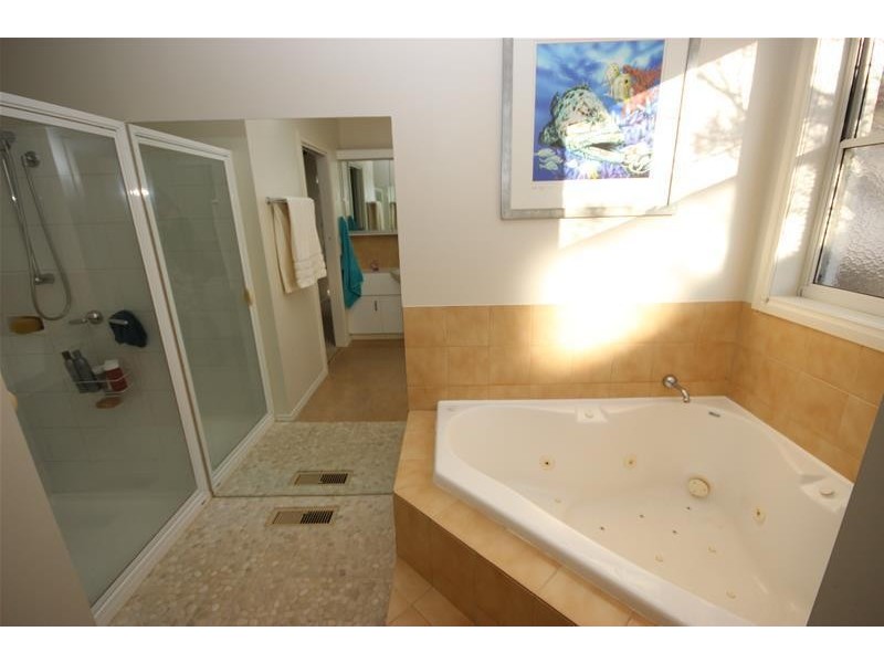 70 Mickle Crescent, Warrnambool VIC 3280