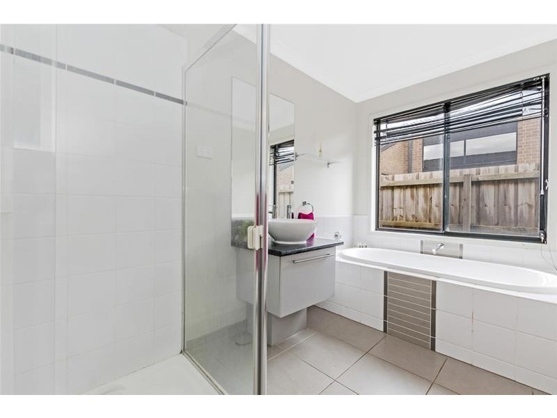 25 Thomas Place, Warrnambool VIC 3280